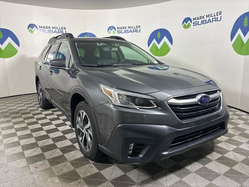 Used 2022 Subaru Outback Limited image 1
