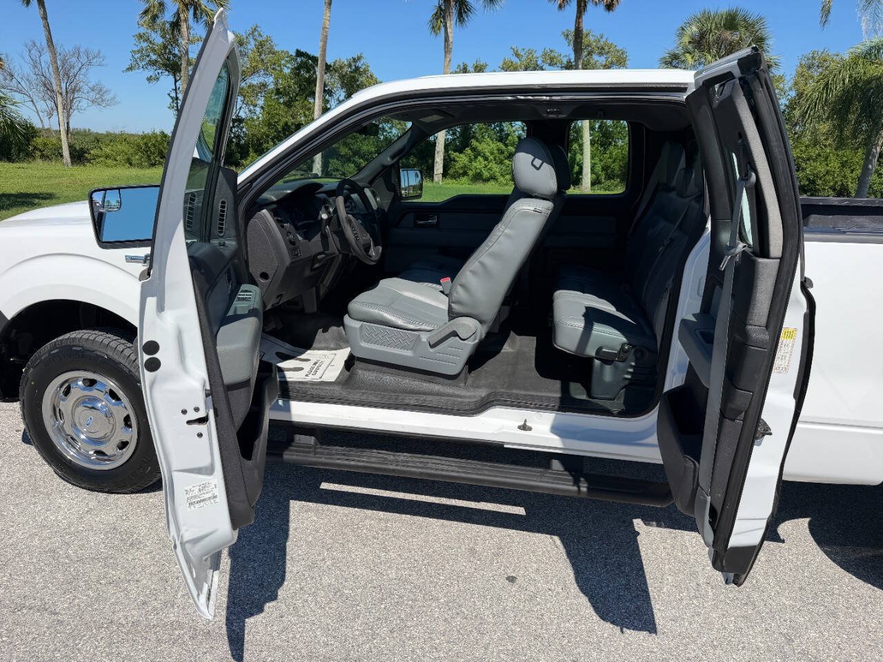 Used 2014 Ford F150 XL w/ Power Equipment Group AWD/4WD image 8