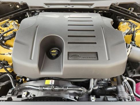 New 2026 Land Rover Defender 110 AWD/4WD image 30
