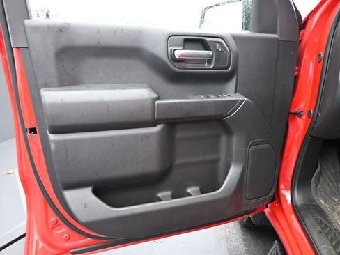 Used 2024 Chevrolet Silverado 1500 Custom Trail Boss AWD/4WD image 21