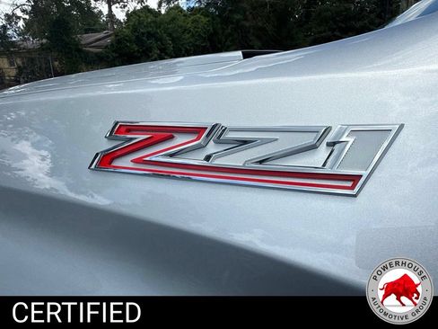 Used 2019 Chevrolet Silverado 1500 Custom Trail Boss w/ Custom Convenience Package AWD/4WD image 12