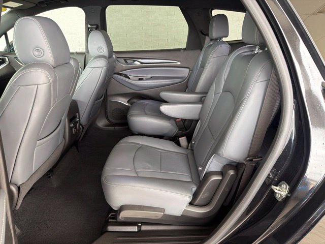 Used 2023 Buick Enclave Essence w/ Experience Buick Package AWD/4WD image 15