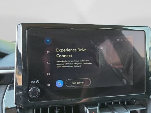 Used 2023 Toyota Corolla Cross XLE FWD image 18
