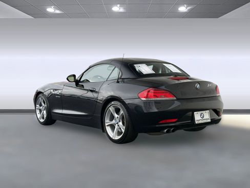 Used 2016 BMW Z4 sDrive28i w/ Sport Package image 3