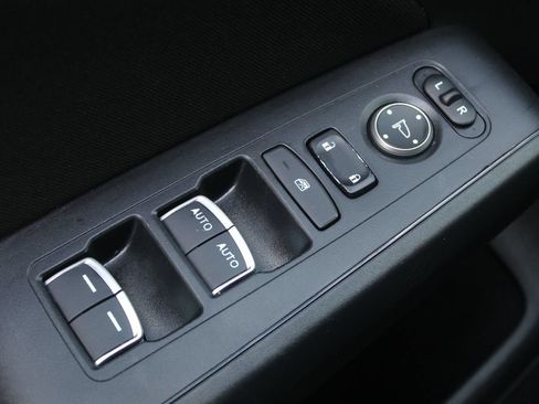Used 2023 Honda Civic Sport image 23