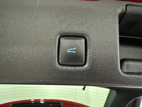 Used 2026 Ford Escape Platinum w/ Premium Technology Package AWD/4WD image 35