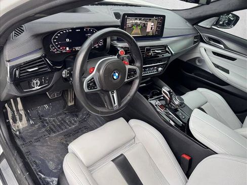 Used 2022 BMW M5 w/ Executive Package image 11