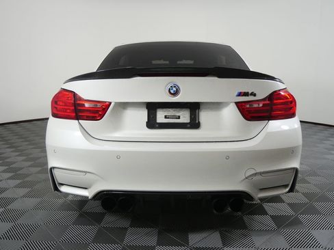 Used 2016 BMW M4 Convertible image 4