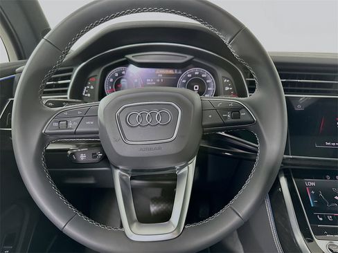 New 2025 Audi Q7 3.0T Premium Plus image 18