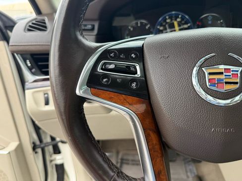 Used 2015 Cadillac Escalade Luxury AWD/4WD image 22