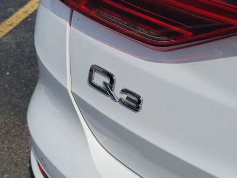 Used 2021 Audi Q3 2.0T Premium Plus AWD/4WD image 8