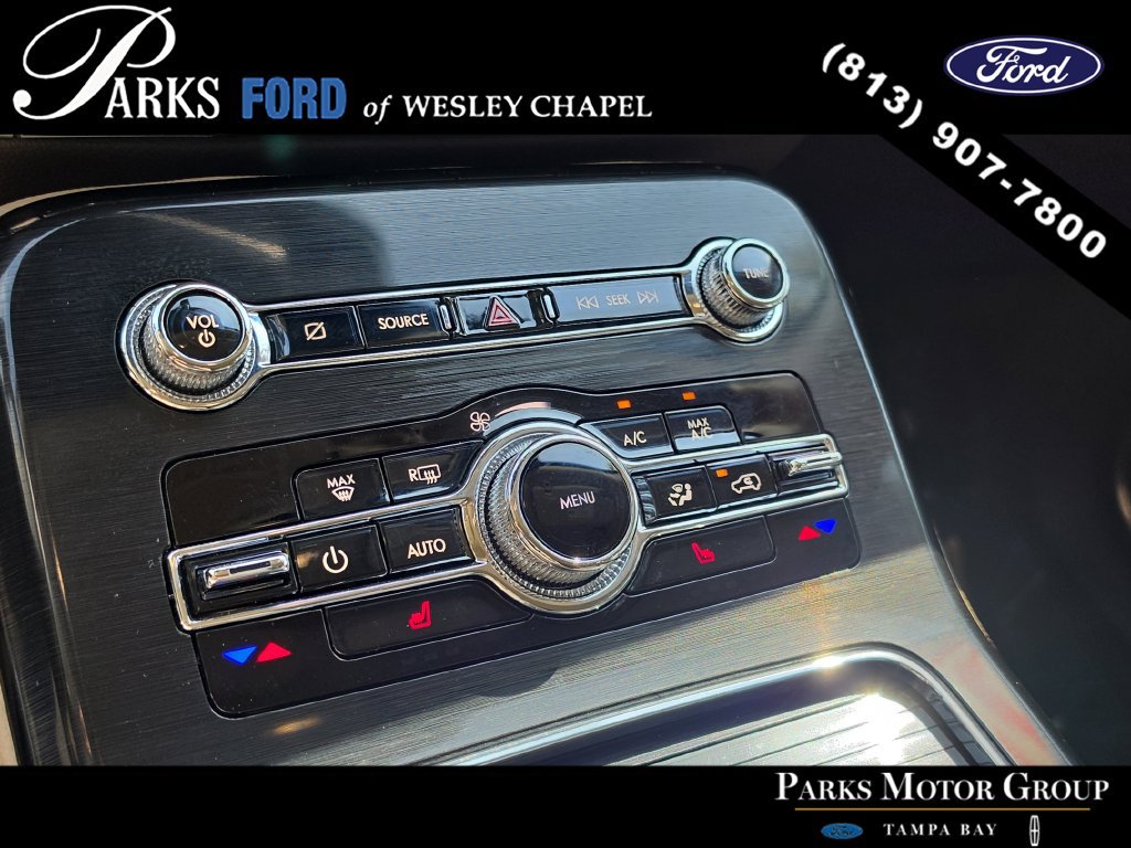 Used 2023 Lincoln Nautilus FWD w/ Premium Package image 24