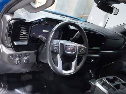 Used 2023 GMC Sierra 1500 Elevation w/ X31 Off-Road Package AWD/4WD image 18