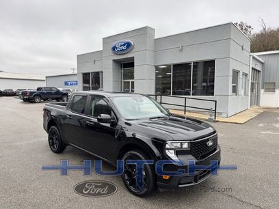 New 2025 Ford Maverick XLT w/ XLT Luxury Package