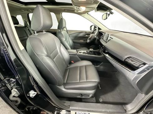 Used 2023 Nissan Rogue SL AWD/4WD image 27