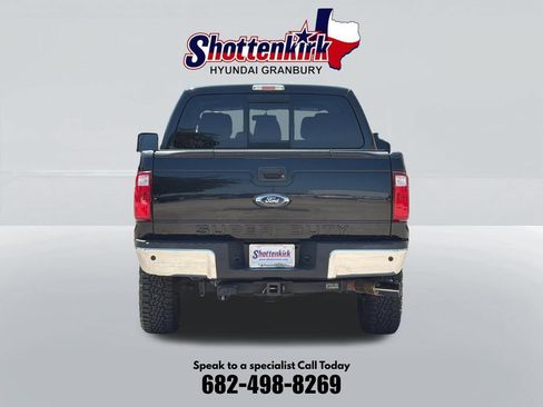 Used 2016 Ford F250 Lariat w/ Lariat Ultimate Package AWD/4WD image 7