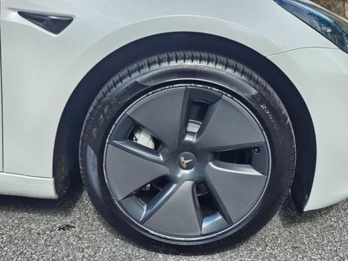 Used 2023 Tesla Model 3 Standard Range RWD image 16