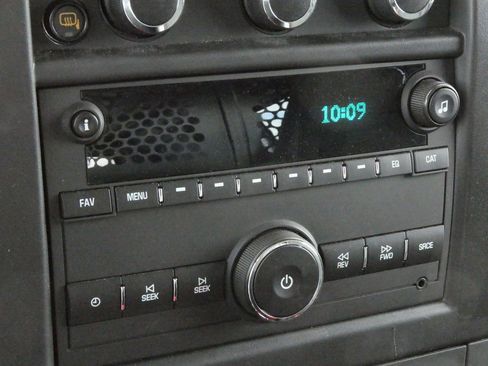 Used 2024 Chevrolet Express 2500 w/ Driver Convenience Package image 19