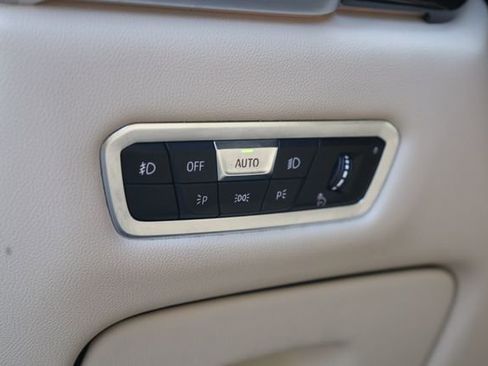 Used 2021 BMW X5 xDrive40i w/ Premium Package 2 image 12