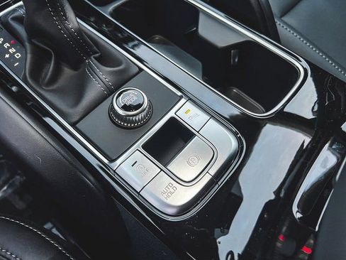New 2025 Kia Telluride S image 21