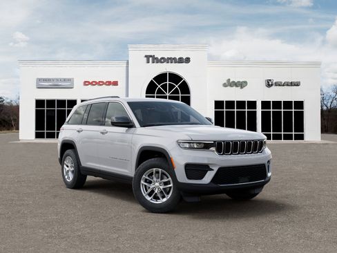 New 2026 Jeep Grand Cherokee Laredo X image 5