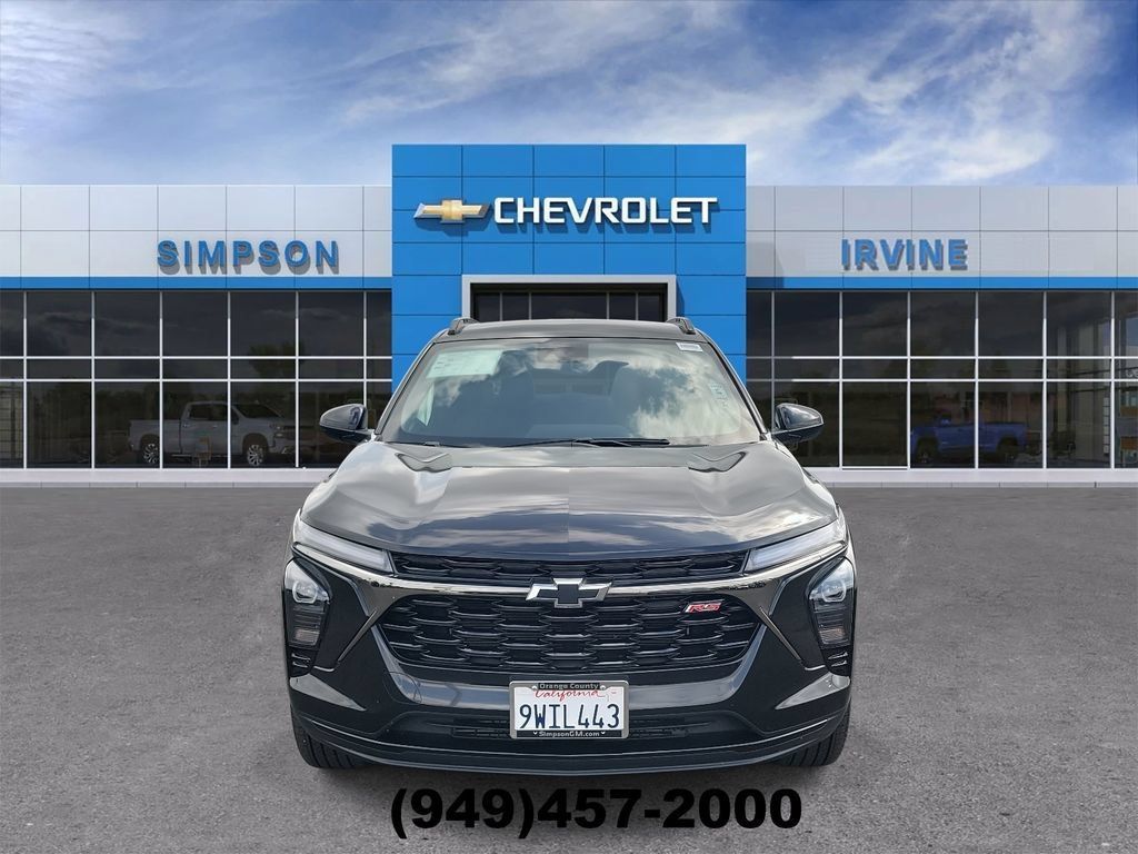 Used 2026 Chevrolet Trax RS w/ Driver Confidence Package FWD image 3