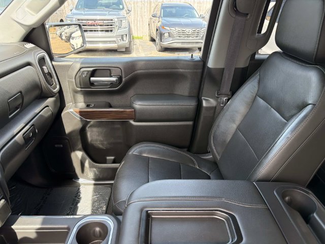 Used 2020 GMC Sierra 1500 SLT RWD image 20