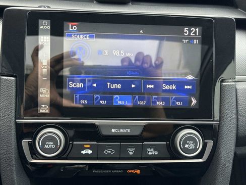 Used 2018 Honda Civic EX image 16