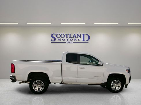 Used 2022 Chevrolet Colorado LT w/ Fleet Safety Package image 5