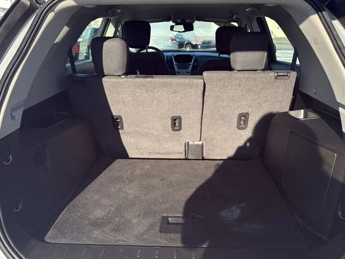 Used 2017 Chevrolet Equinox LS image 7