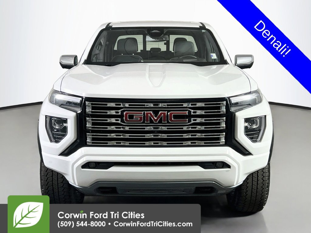 Used 2024 GMC Canyon Denali AWD/4WD image 4