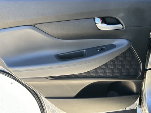 Used 2023 Hyundai Santa Fe SEL image 22