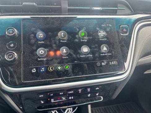 Used 2023 Chevrolet Bolt LT w/ Infotainment Package FWD image 5