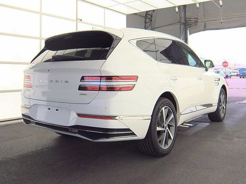Used 2025 Genesis GV80 2.5T Select AWD/4WD image 2