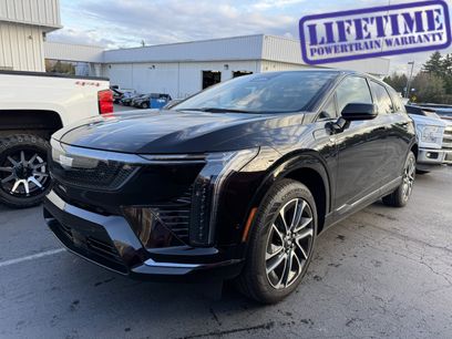 New 2025 Cadillac Optiq Sport 2