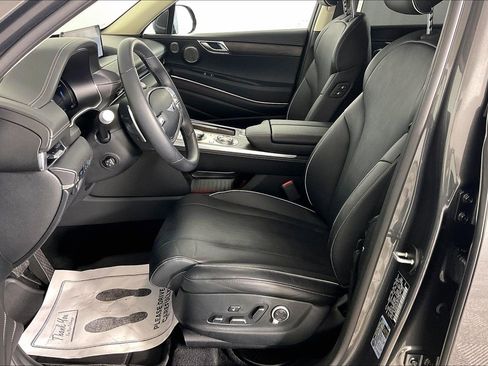 Used 2023 Genesis GV80 2.5T w/ Prestige 20" Package image 6