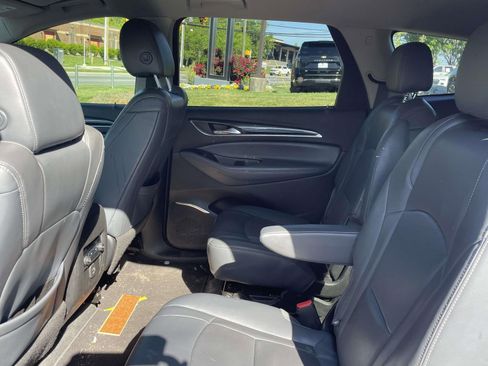 Used 2020 Buick Enclave Essence w/ Trailering Package, 5000 lbs. image 16