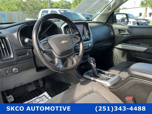 Used 2022 Chevrolet Colorado LT w/ Fleet Safety Package RWD image 20
