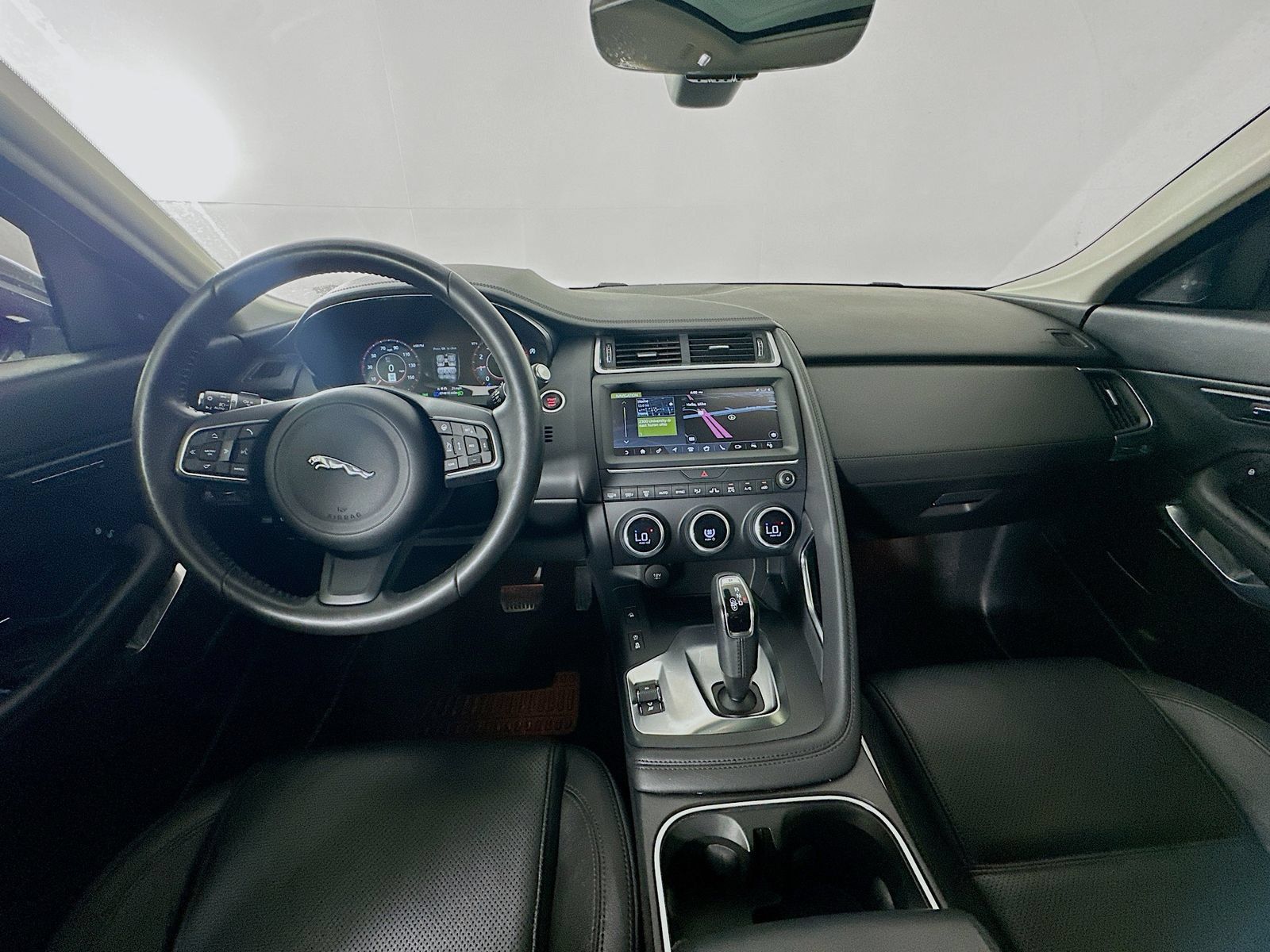 Used 2018 Jaguar E-PACE SE AWD/4WD image 14