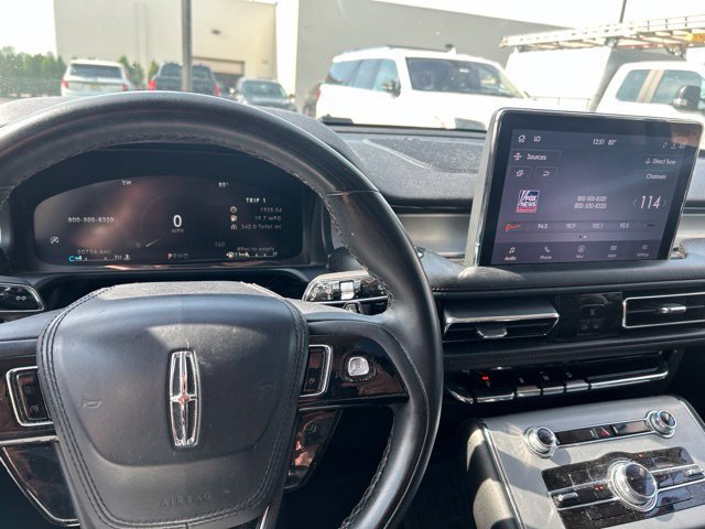 Used 2024 Lincoln Aviator AWD w/ Premium Package image 8