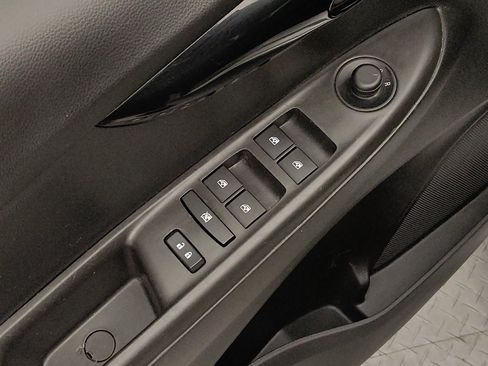Used 2021 Chevrolet Spark LT FWD image 27