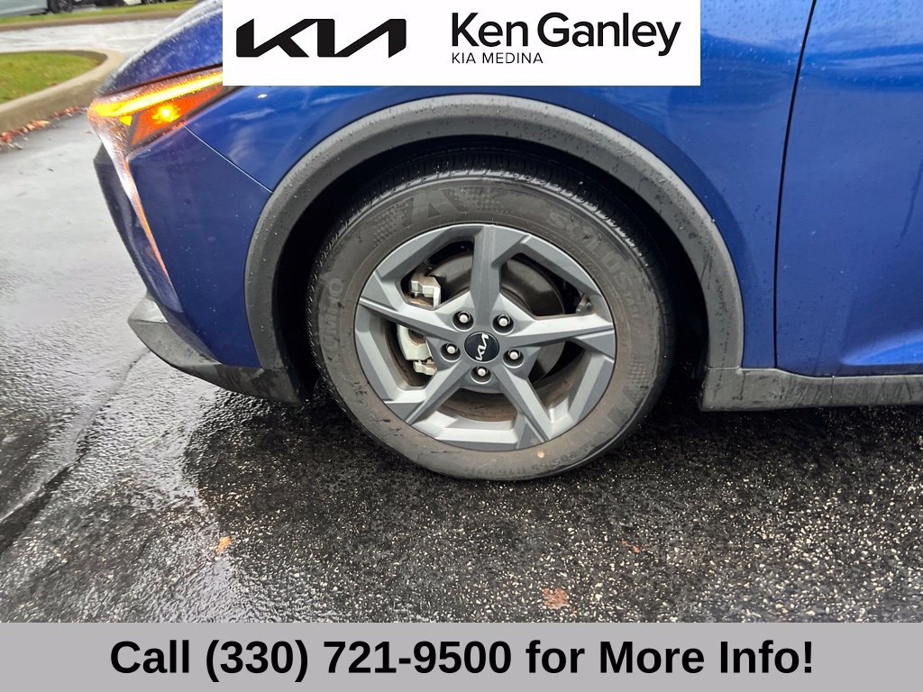 Certified 2025 Kia K4 FWD image 17