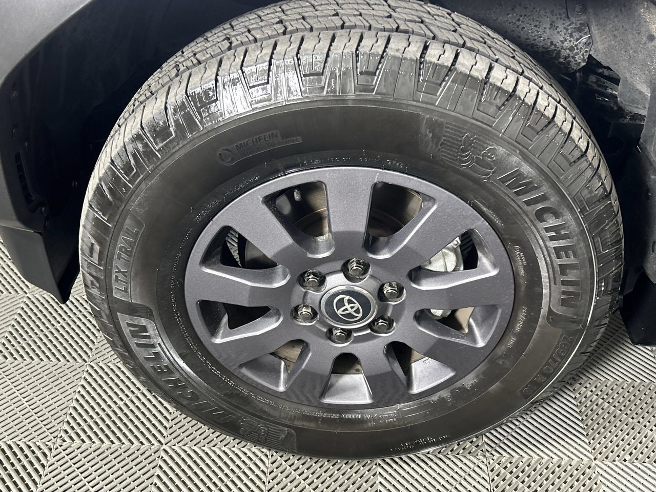 Used 2026 Toyota Land Cruiser AWD/4WD image 10