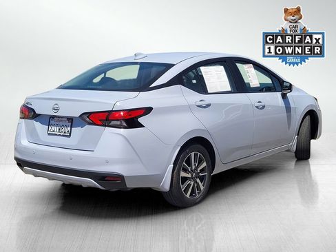 Used 2025 Nissan Versa SV w/ Trunk Package FWD image 4