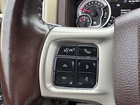 Used 2018 RAM 1500 Laramie w/ Convenience Group AWD/4WD image 16