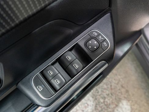 Used 2022 Mercedes-Benz GLA 250 4MATIC w/ Premium Package Lite image 15