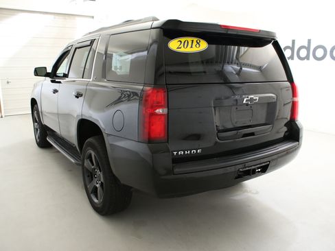 Used 2018 Chevrolet Tahoe LT w/ Luxury Package AWD/4WD image 7