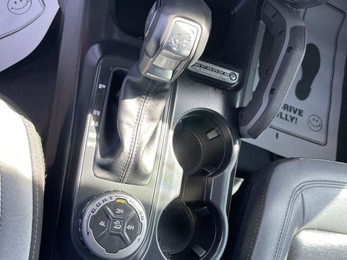Used 2024 Ford Bronco Big Bend AWD/4WD image 15