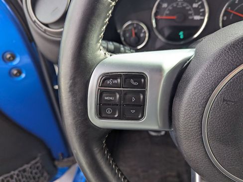 Used 2016 Jeep Wrangler Unlimited Freedom Edition image 14