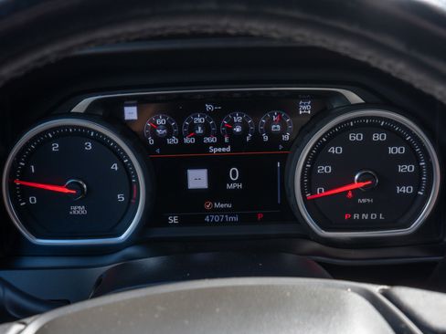 Used 2020 Chevrolet Silverado 3500 High Country image 12